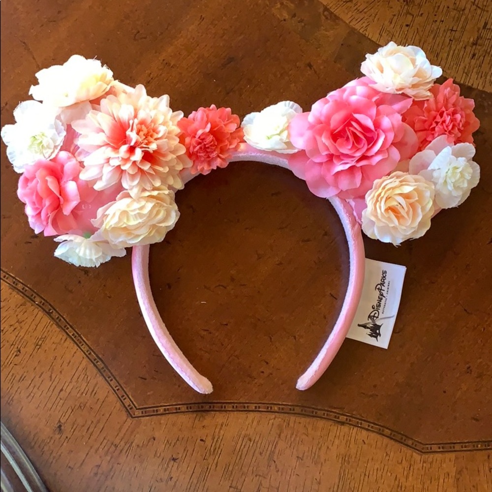2019 Epcot Flower and Garden Festival Minnie Ears